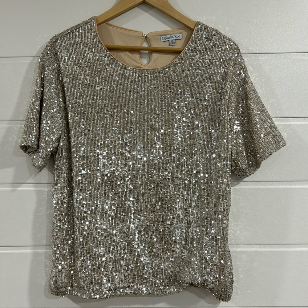 Ophelia Roe. Silver Sequin Top